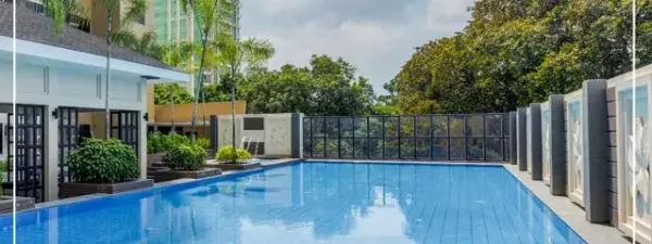 Cebu Real Estate: Azalea Place Swimming Pool